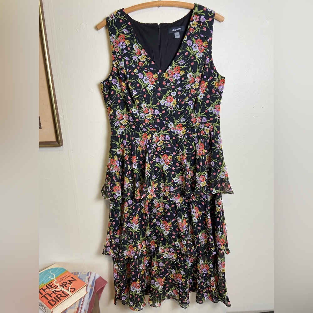Nine West sleeveless tiered floral midi dress